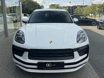 Used Porsche Macan 2022 for sale - 76832251: Photo