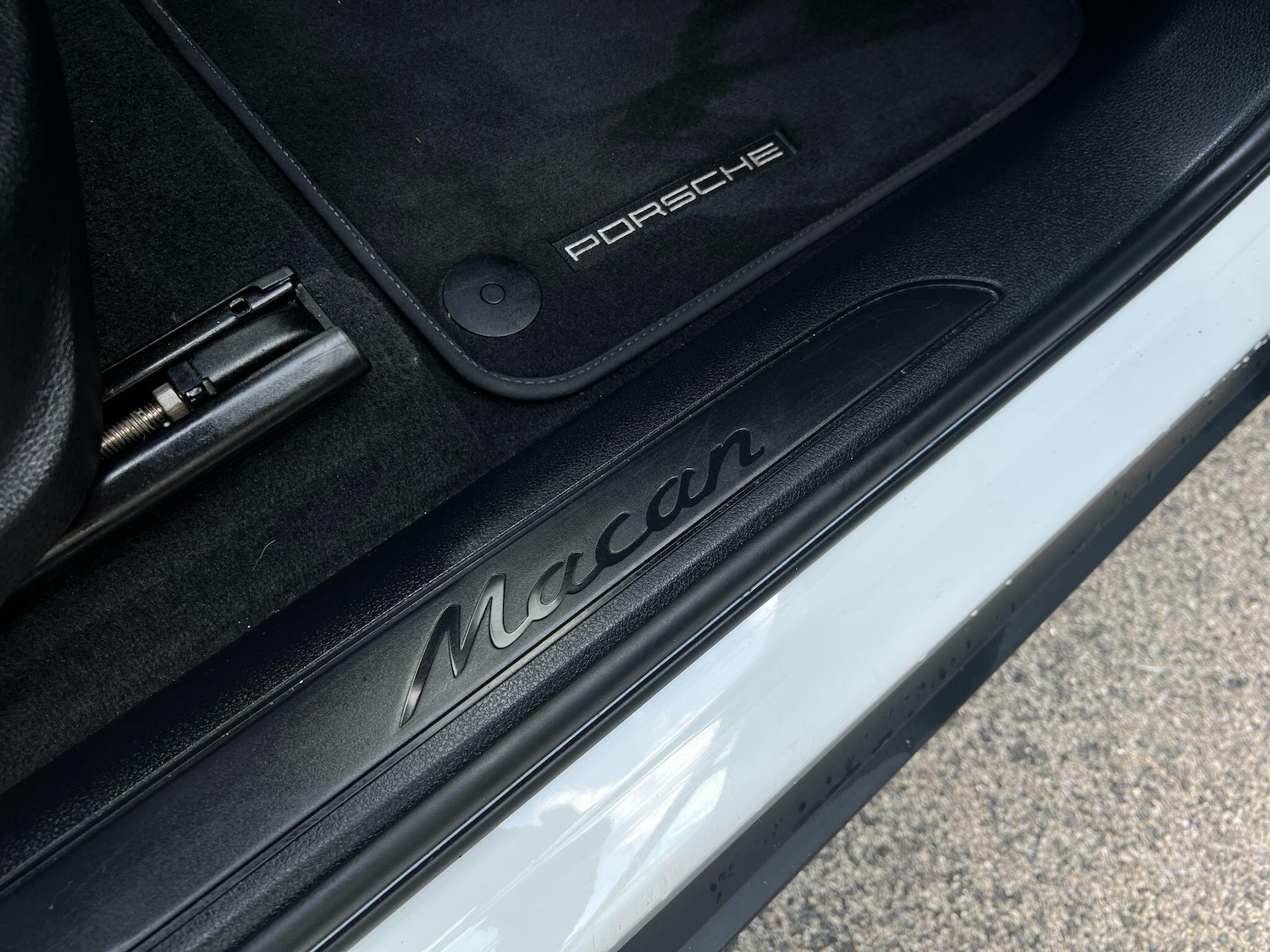 Used Porsche Macan for sale - 76832251: Photo 43