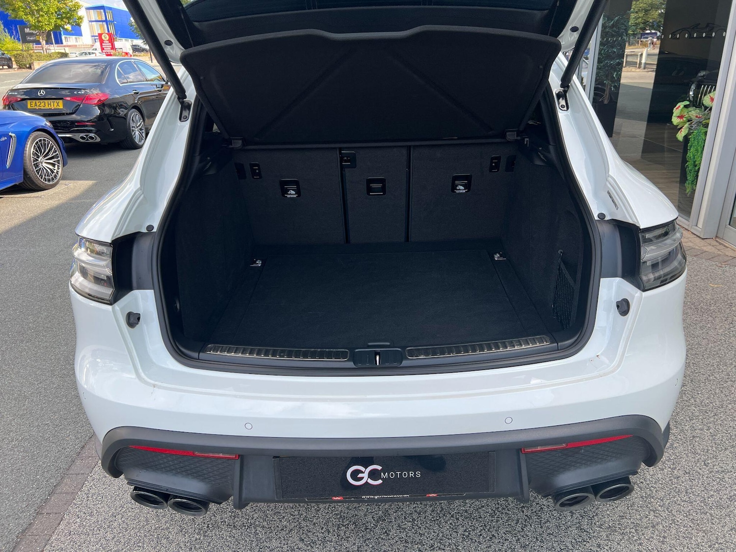 Used Porsche Macan for sale - 76832251: Photo 51