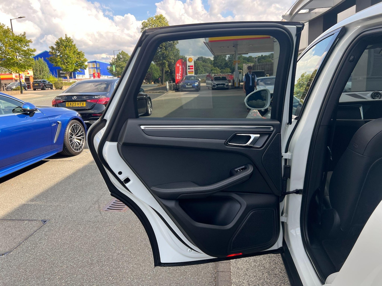 Used Porsche Macan for sale - 76832251: Photo 54