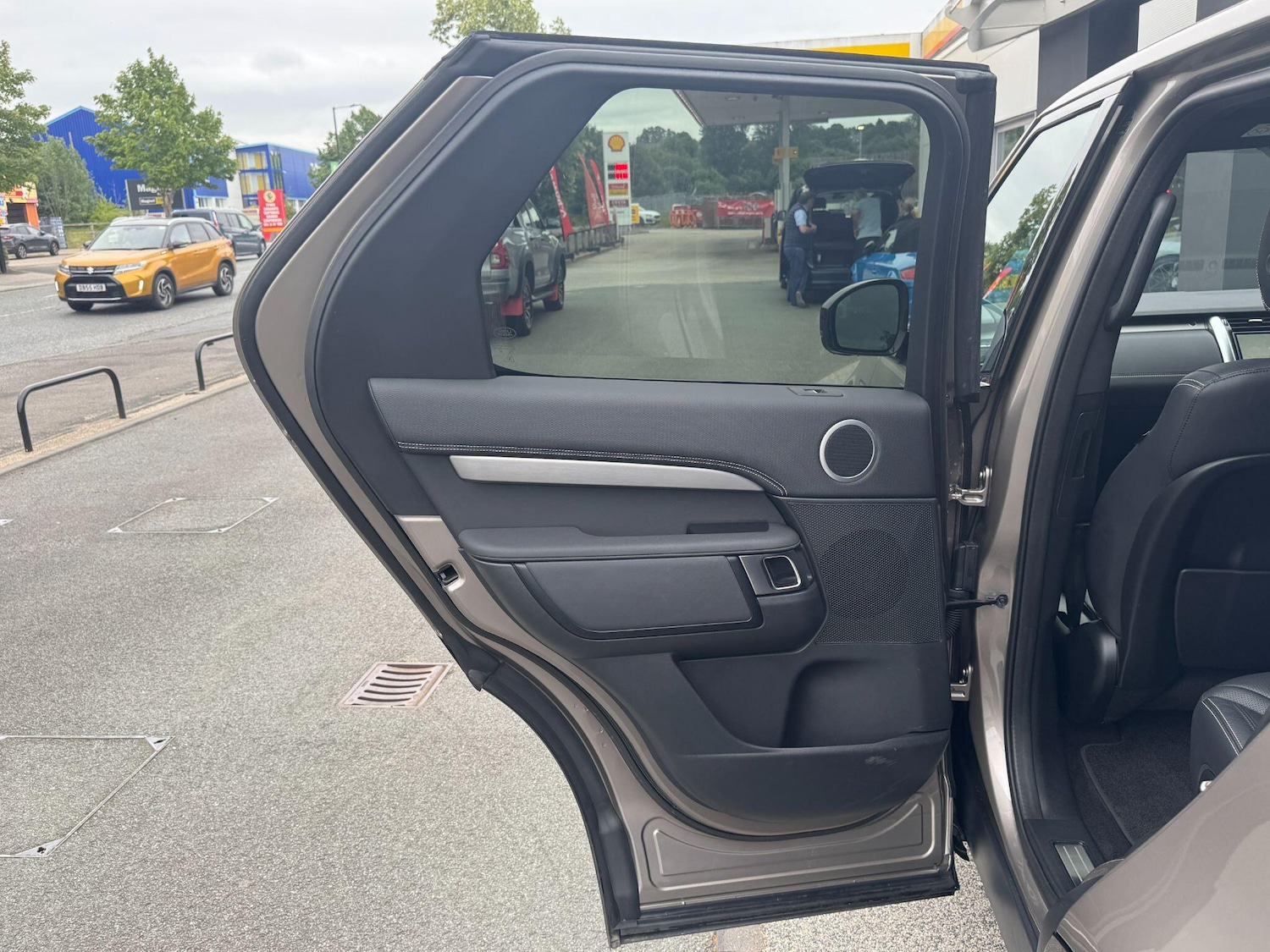 Used Land Rover Discovery for sale - 76824266: Photo 53