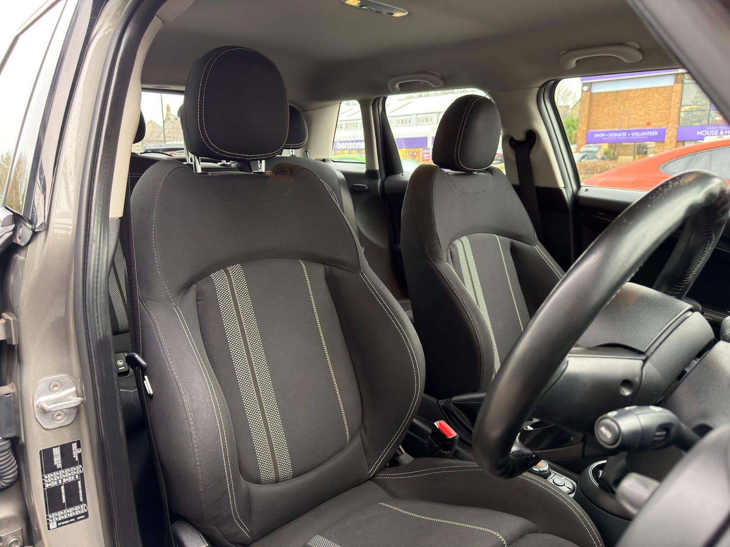 Used MINI Hatch 2019 for sale - 76975513: Photo 13