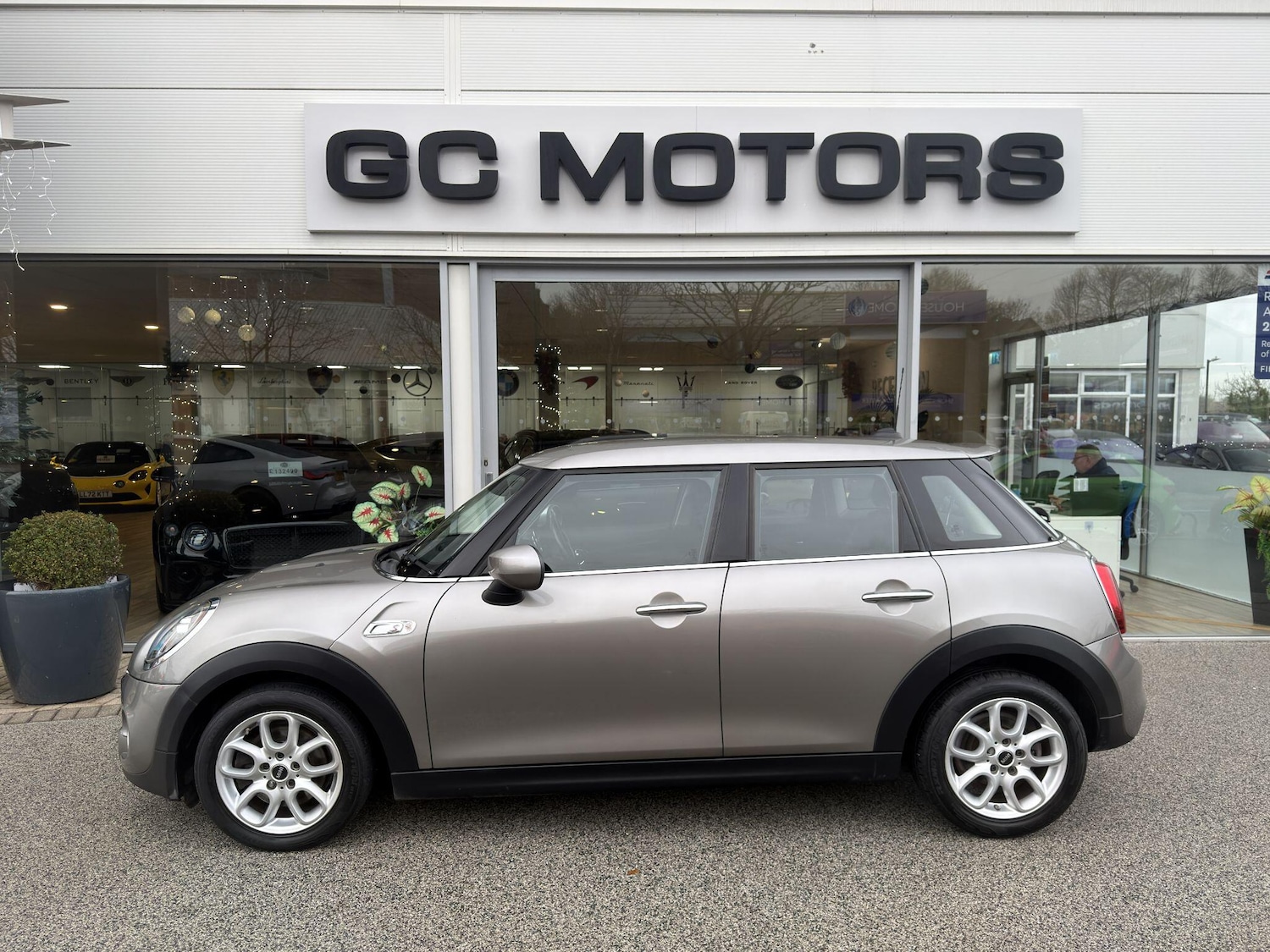 Used MINI Hatch 2019 for sale - 76975513: Photo 5