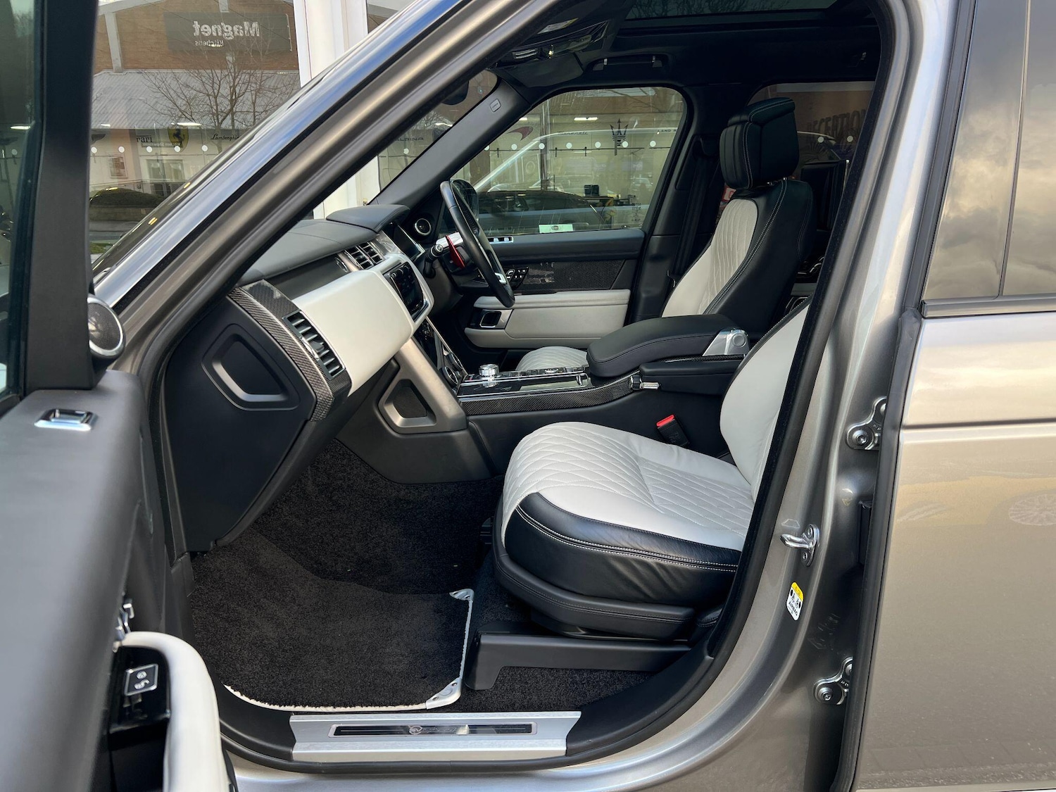 Used Land Rover Range Rover for sale - 77723138: Photo 16