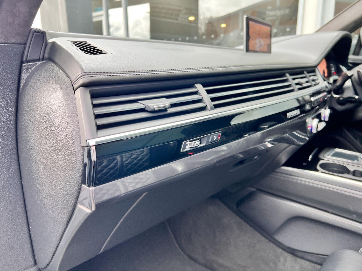 Used Audi Q7 for sale - 77015836: Photo 73