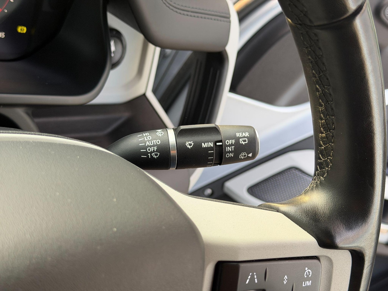 Used Land Rover Defender 110 2023 for sale - 77130789: Photo 35