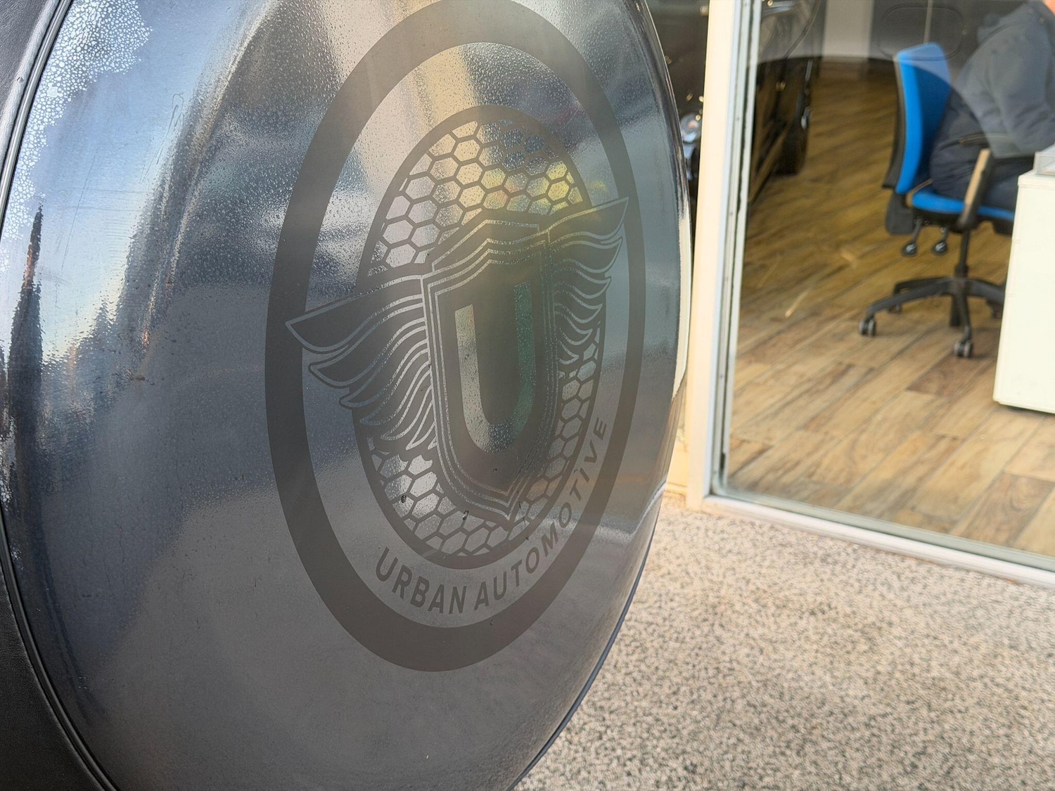 Used Land Rover Defender 110 2023 for sale - 77130789: Photo 63