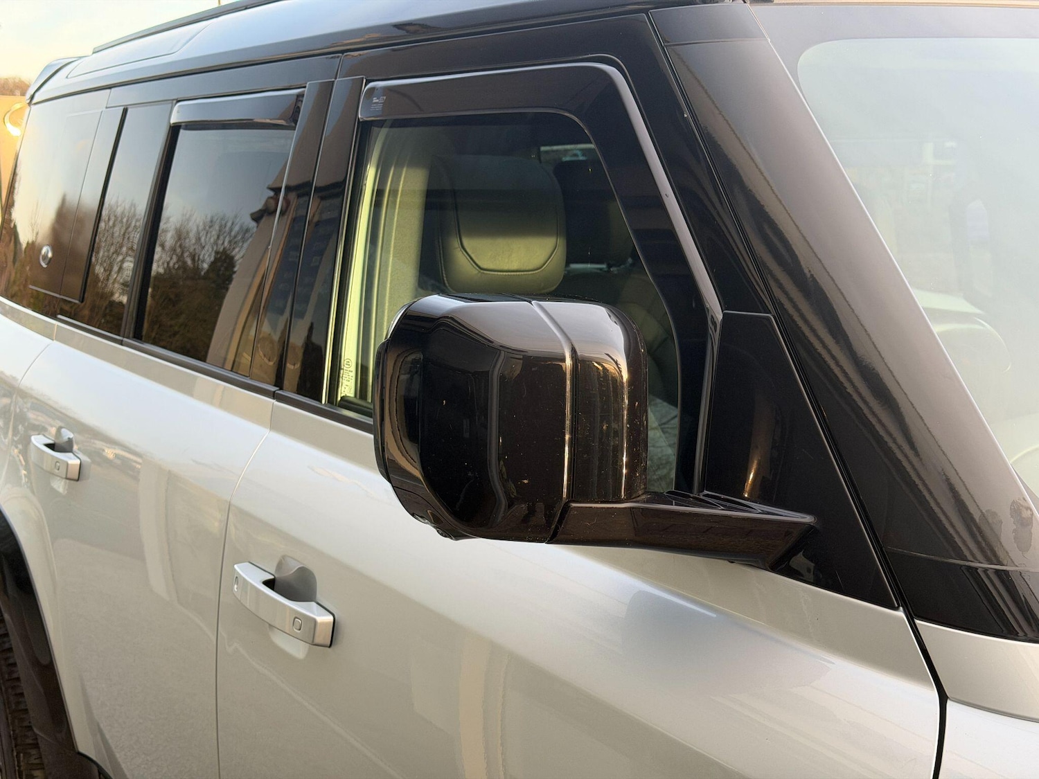 Used Land Rover Defender 110 2023 for sale - 77130789: Photo 75