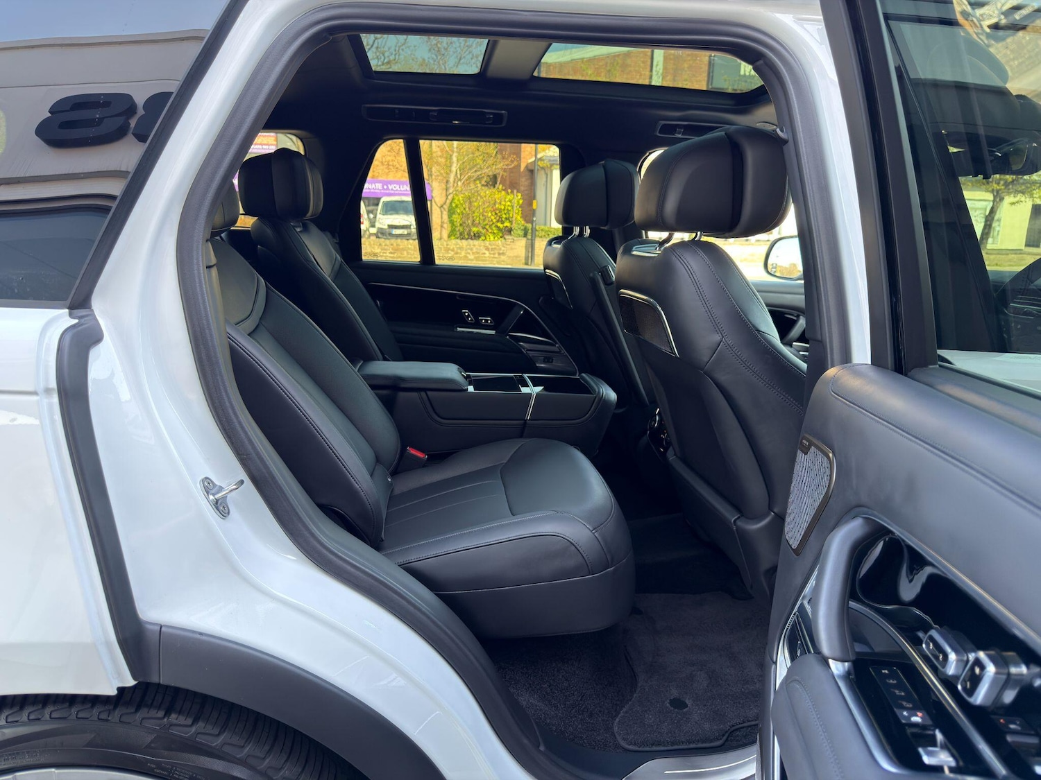 Used Land Rover Range Rover 2024 for sale - 78171363: Photo 18