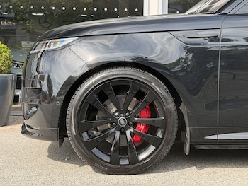 Used Land Rover Range Rover Sport 2023 for sale - 79349419: Photo