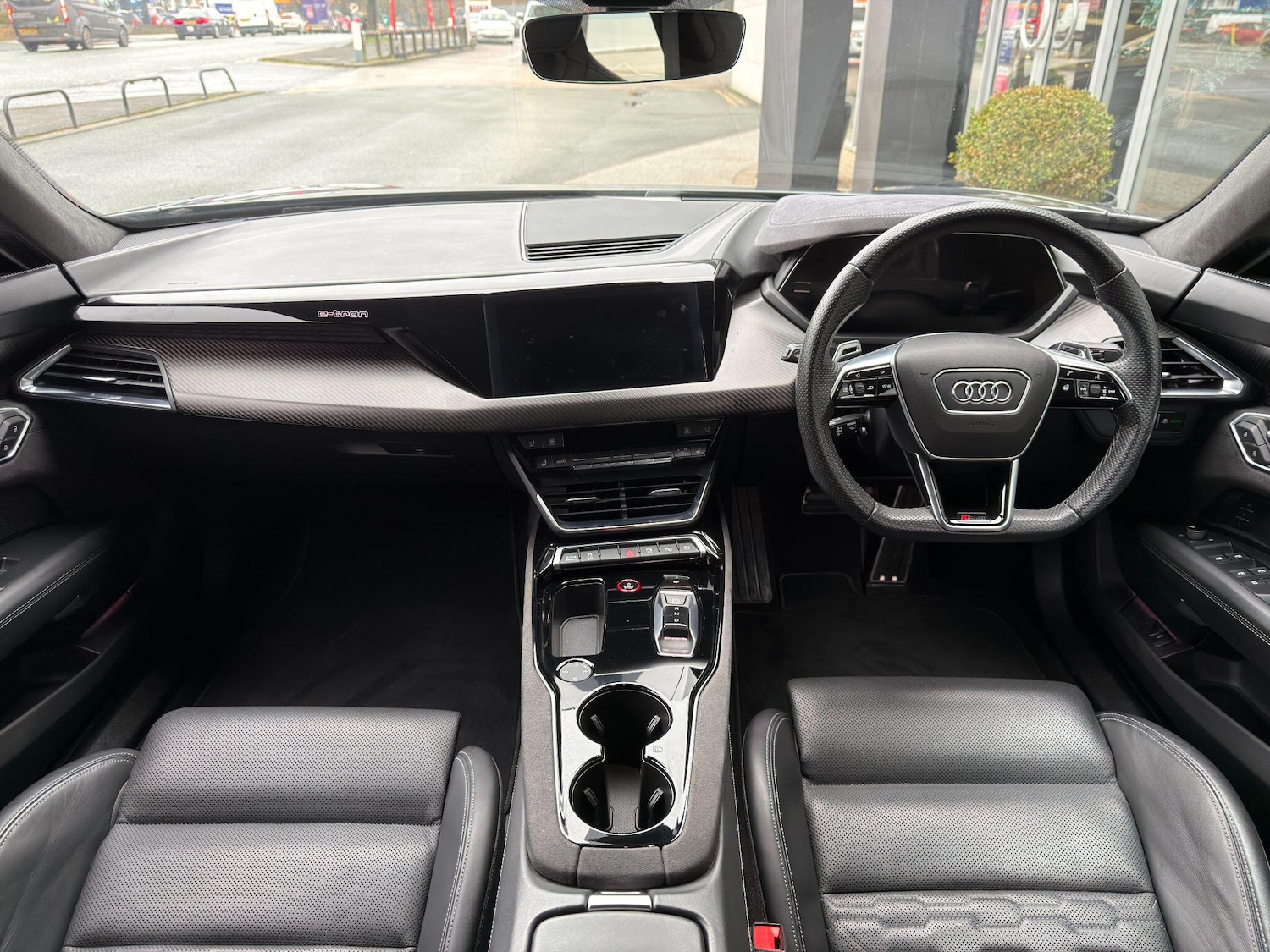 Used Audi RS e-tron GT 2021 for sale - 77351770: Photo 15