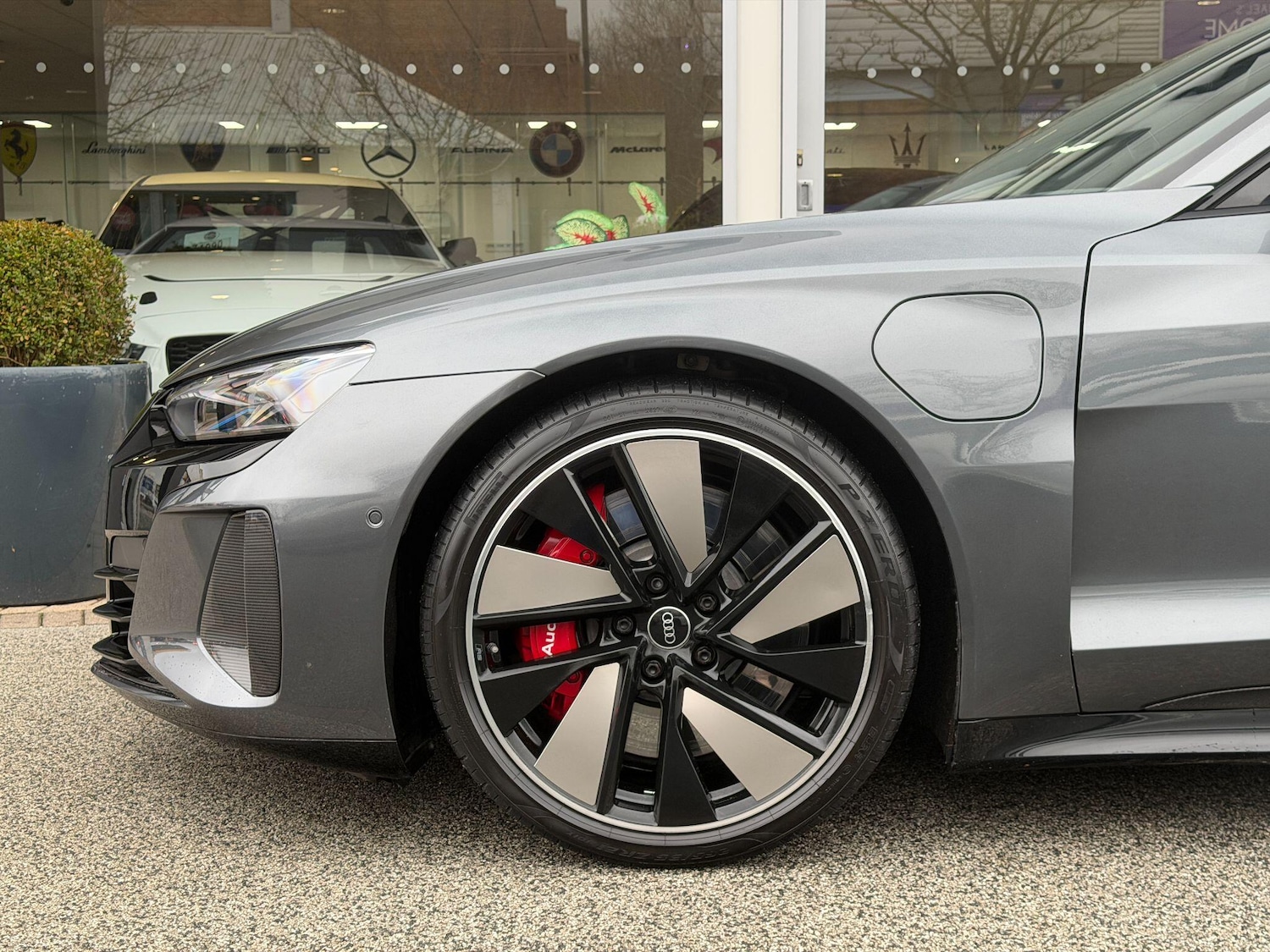 Used Audi RS e-tron GT 2021 for sale - 77351770: Photo 4