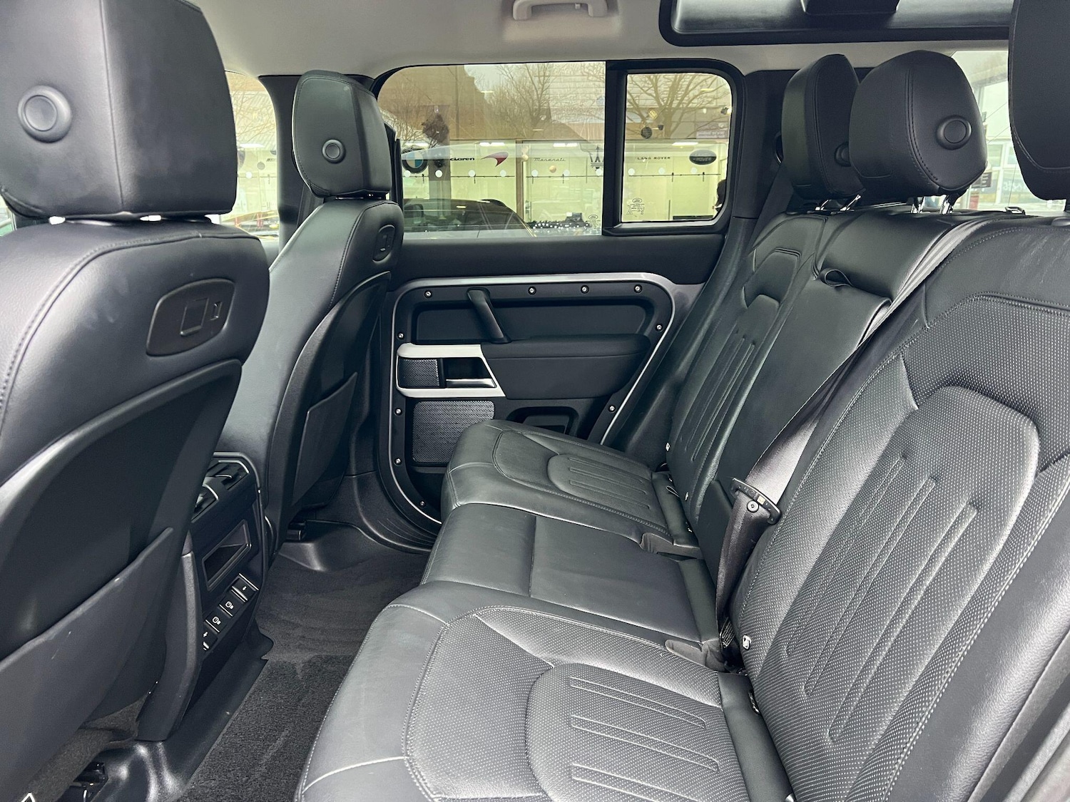 Used Land Rover Defender 2022 for sale - 77049855: Photo 27