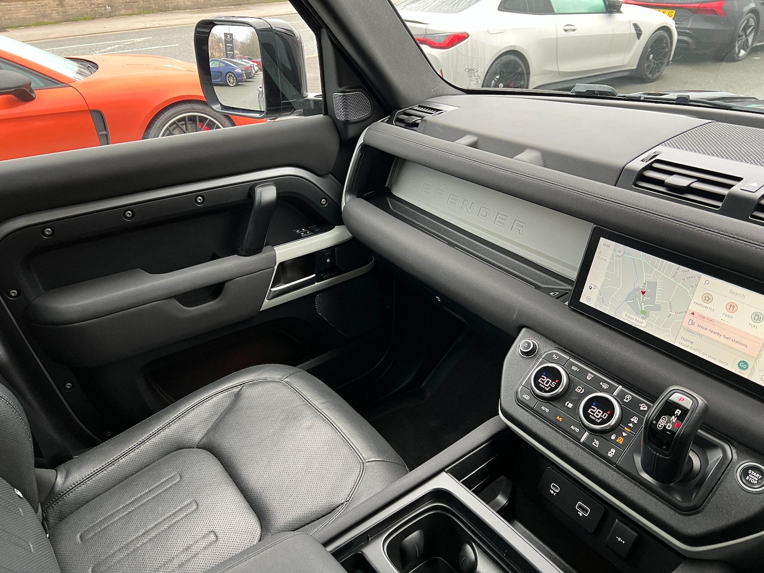 Used Land Rover Defender 2022 for sale - 77049855: Photo 34