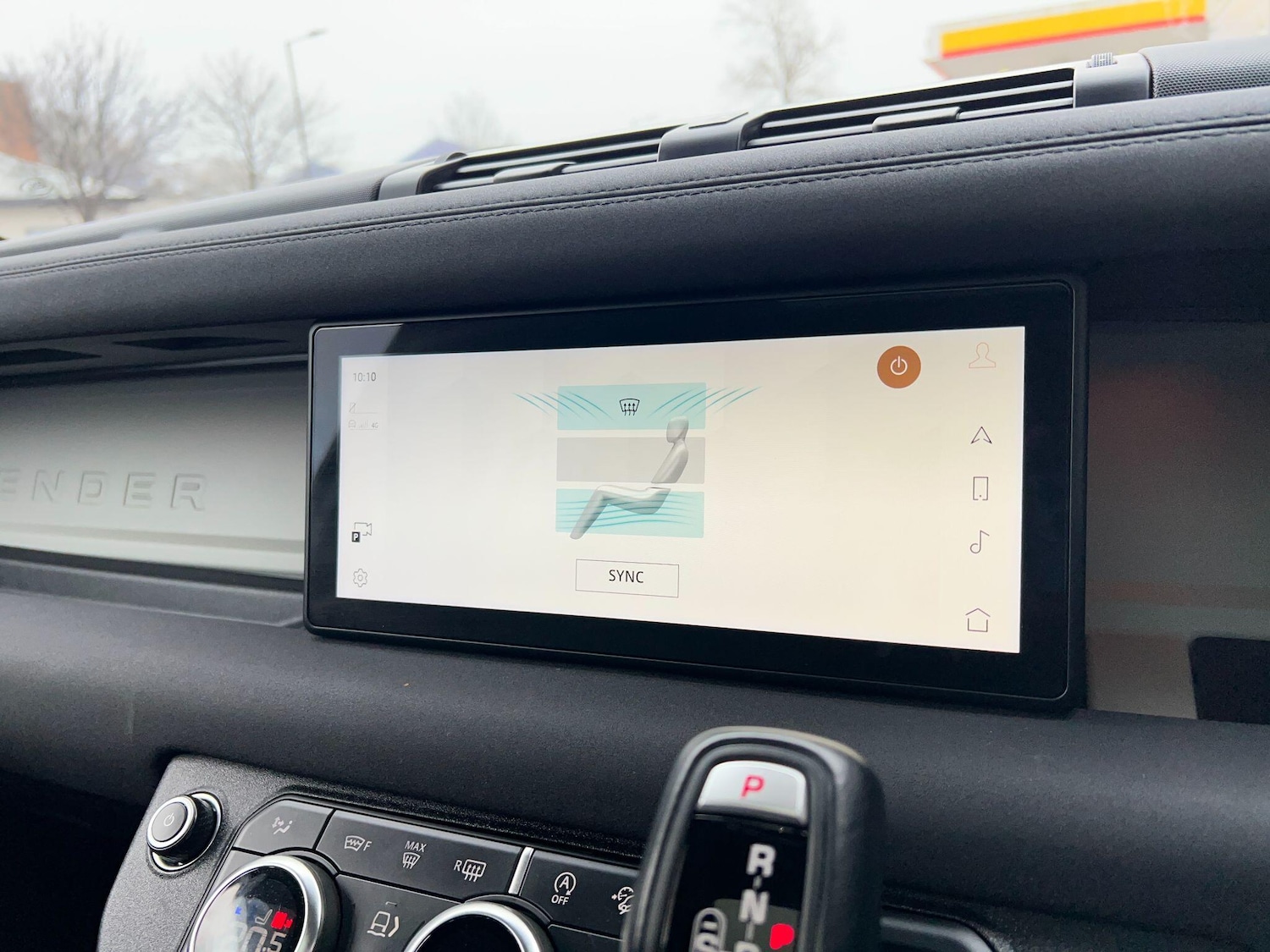 Used Land Rover Defender 2022 for sale - 77049855: Photo 43