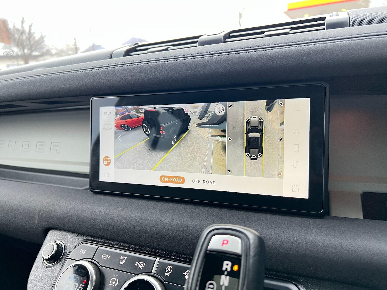 Used Land Rover Defender 2022 for sale - 77049855: Photo 46