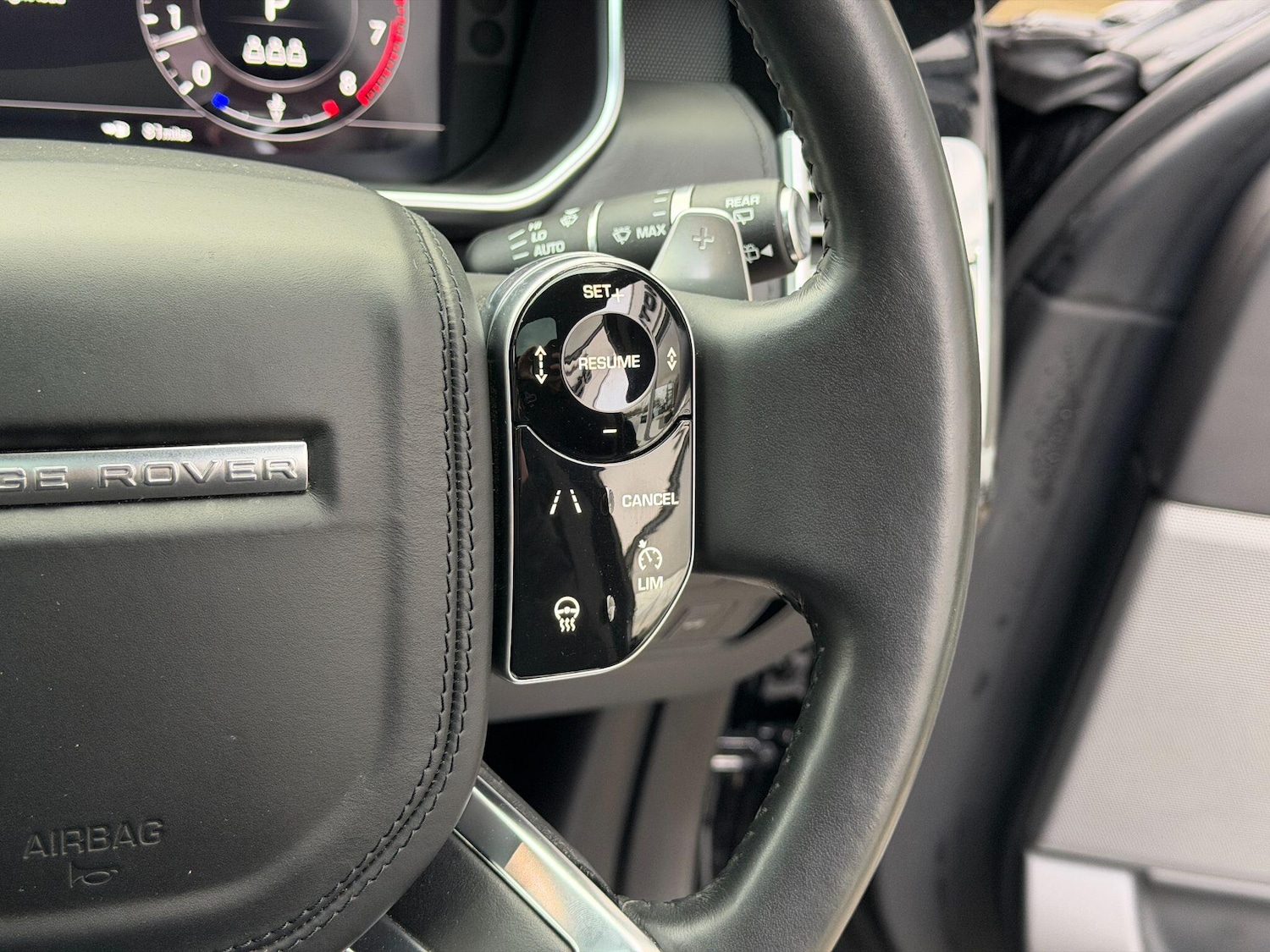 Used Land Rover Range Rover 2020 for sale - 77633624: Photo 32