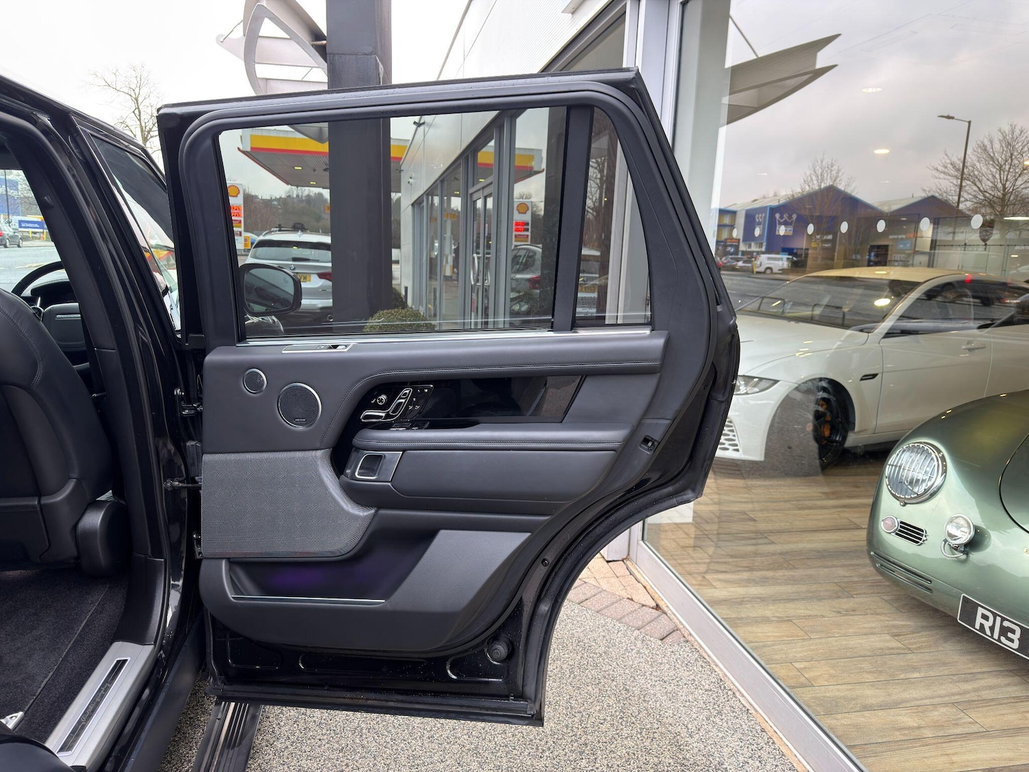 Used Land Rover Range Rover 2020 for sale - 77633624: Photo 63