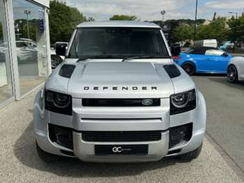 Used Land Rover Defender 110 2024 for sale - 74712528: Photo
