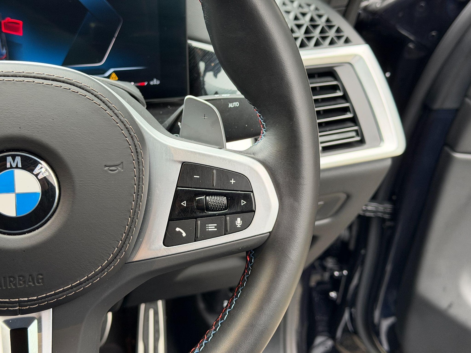 Used BMW X6 2025 for sale - 76742321: Photo 26