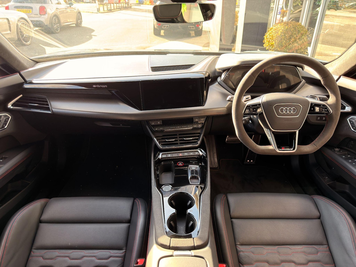 Used Audi RS e-tron GT 2022 for sale - 76072601: Photo 13