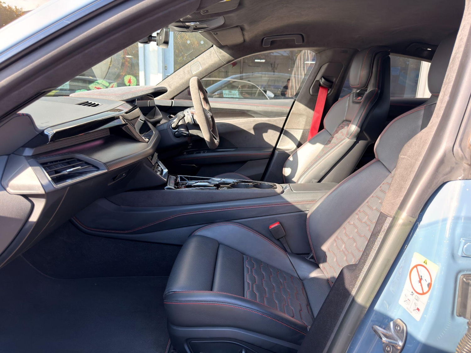 Used Audi RS e-tron GT 2022 for sale - 76072601: Photo 19