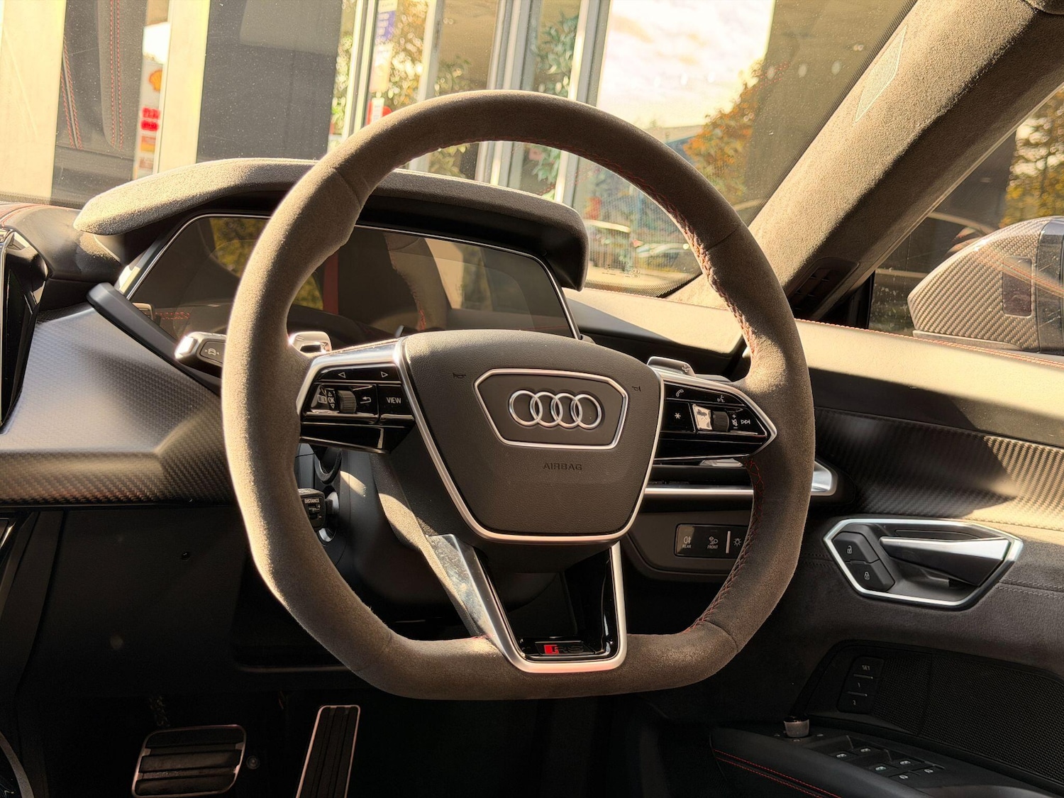Used Audi RS e-tron GT 2022 for sale - 76072601: Photo 25
