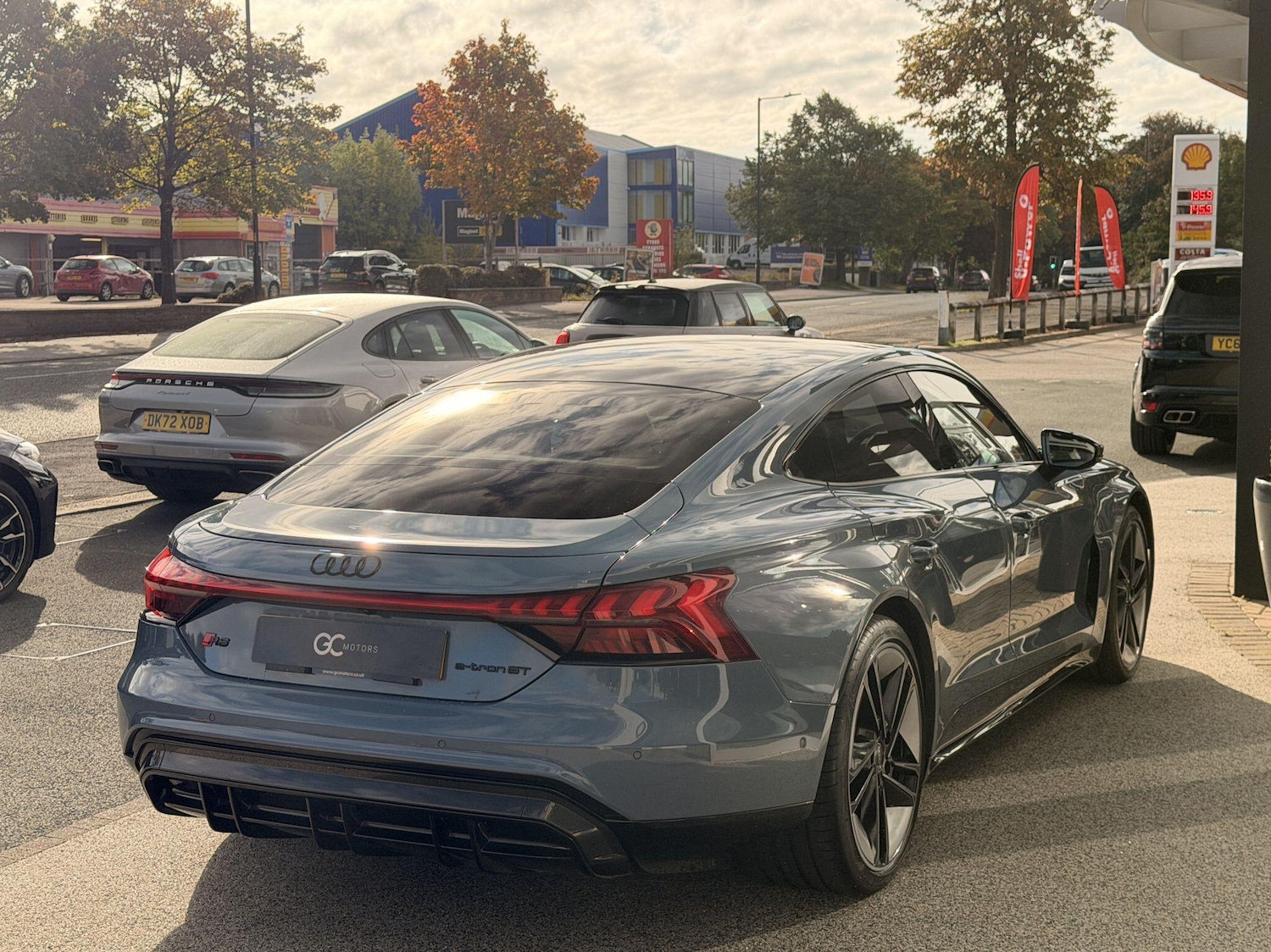 Used Audi RS e-tron GT 2022 for sale - 76072601: Photo 8