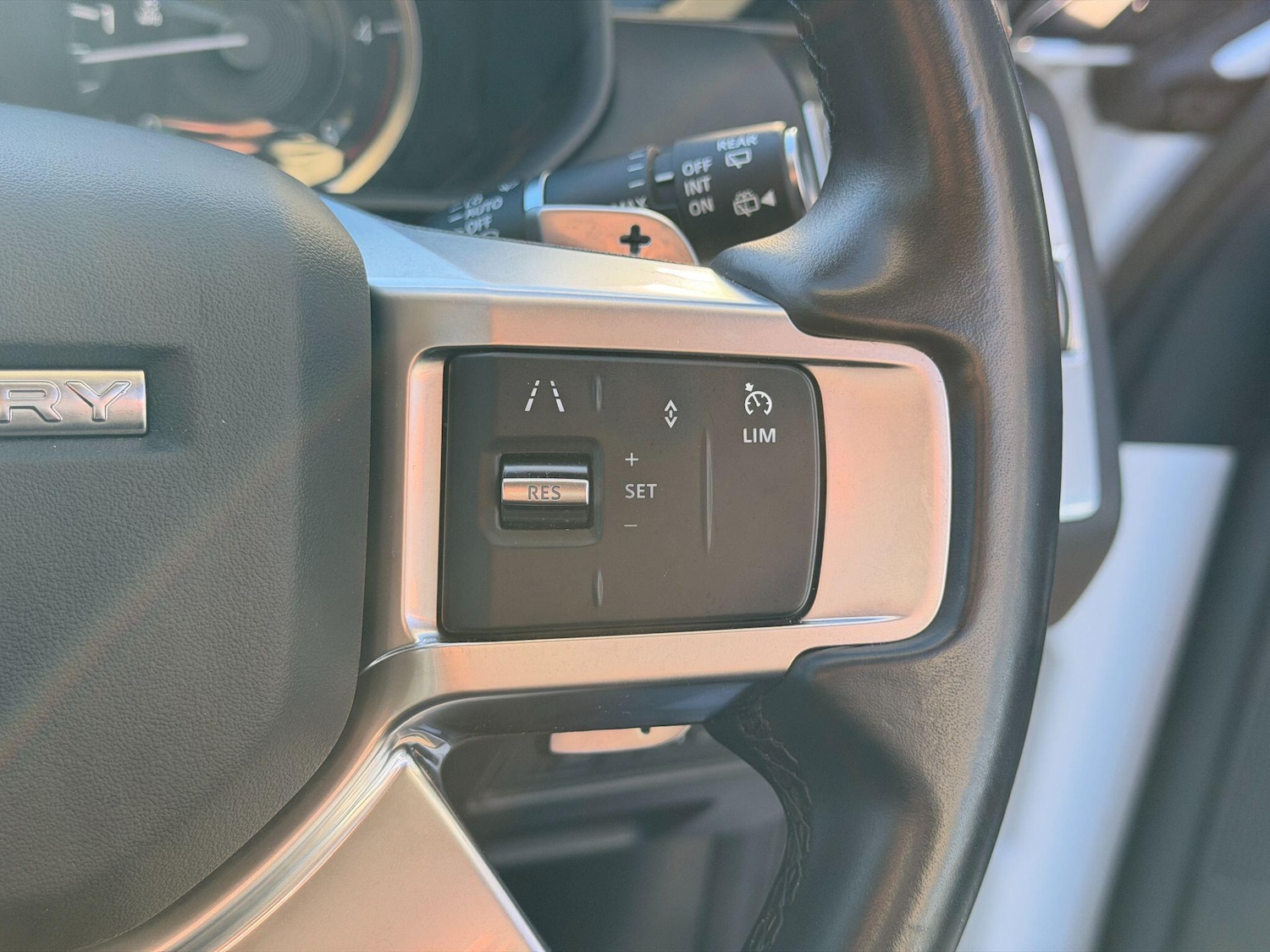 Used Land Rover Discovery 2022 for sale - 76645226: Photo 29