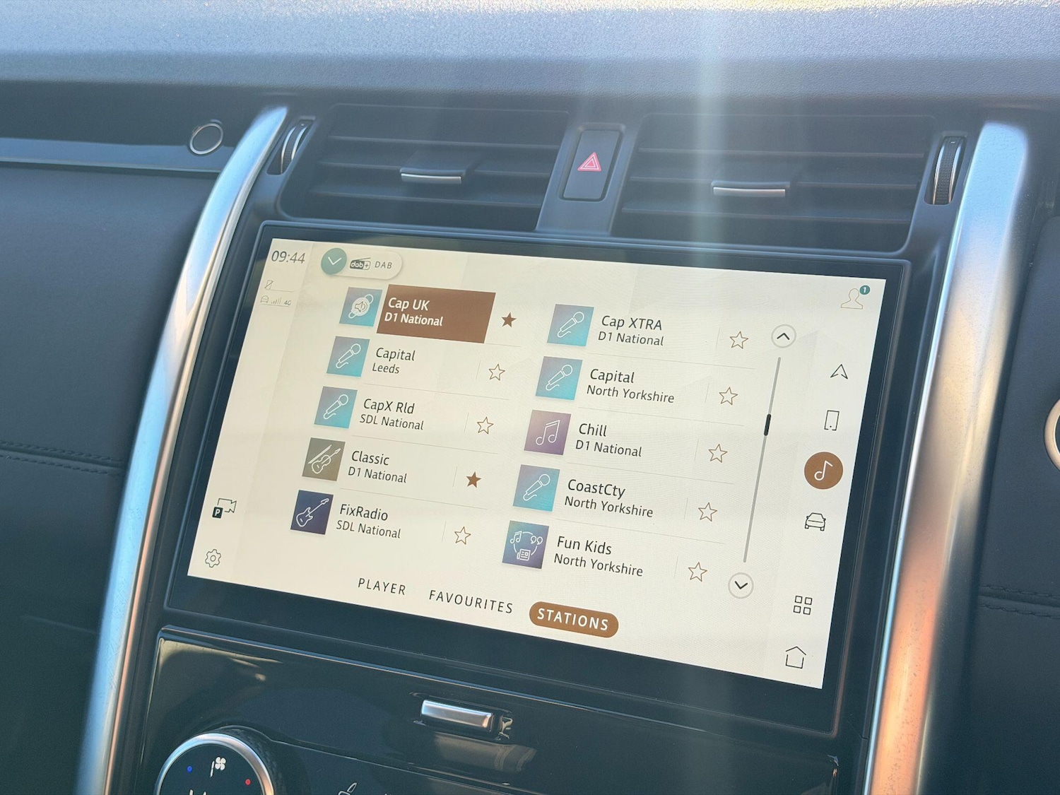 Used Land Rover Discovery 2022 for sale - 76645226: Photo 36