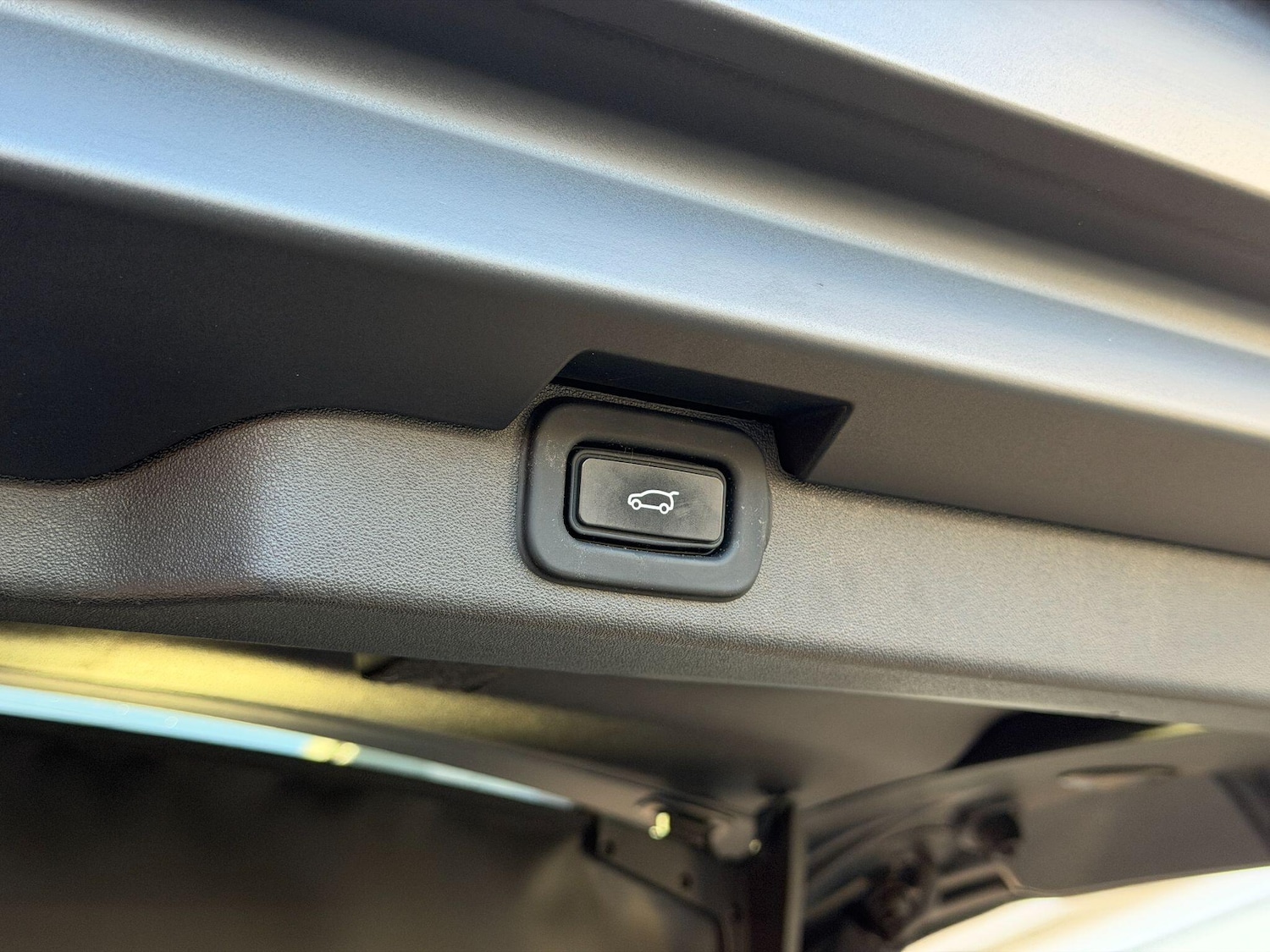 Used Land Rover Discovery 2022 for sale - 76645226: Photo 57