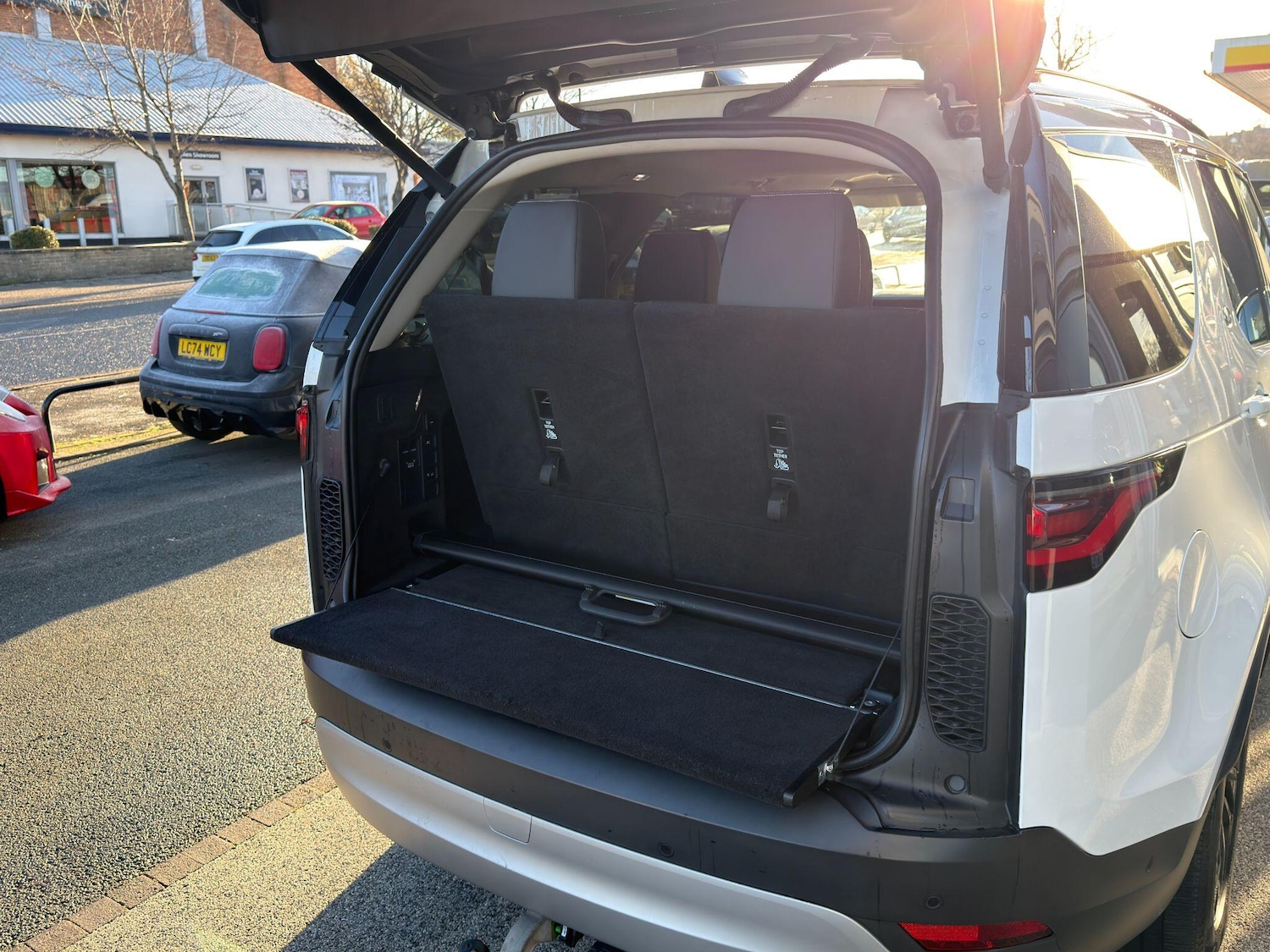 Used Land Rover Discovery 2022 for sale - 76645226: Photo 60