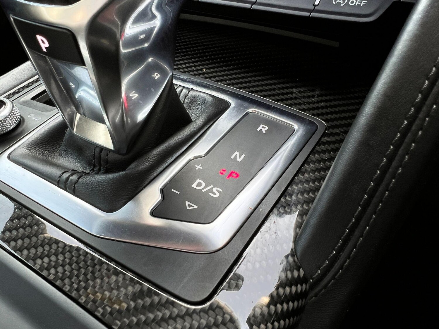 Used Audi R8 for sale - 77645992: Photo 23