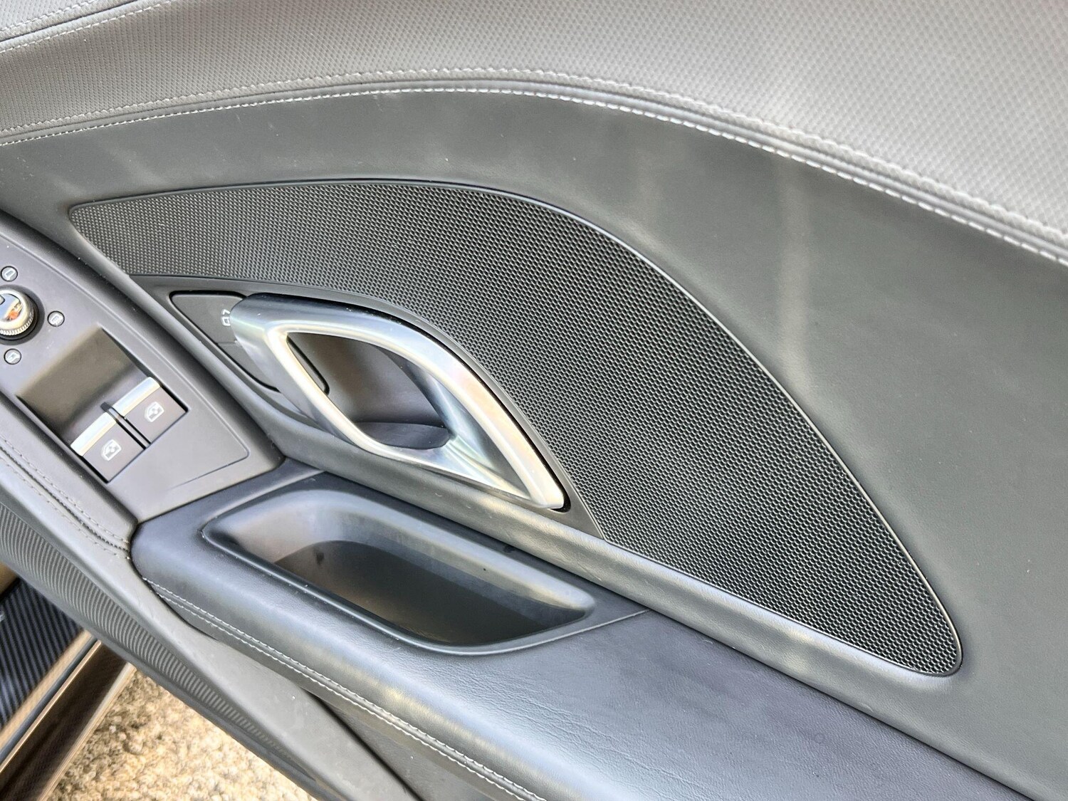 Used Audi R8 for sale - 77645992: Photo 45