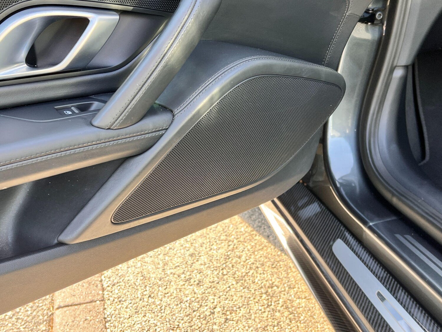 Used Audi R8 for sale - 77645992: Photo 65