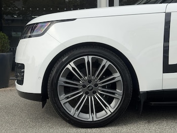 Used Land Rover Range Rover 2024 for sale - 79553994: Photo