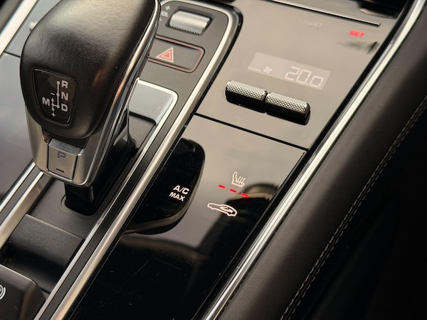 Used Porsche Panamera 2020 for sale - 76083877: Photo 50