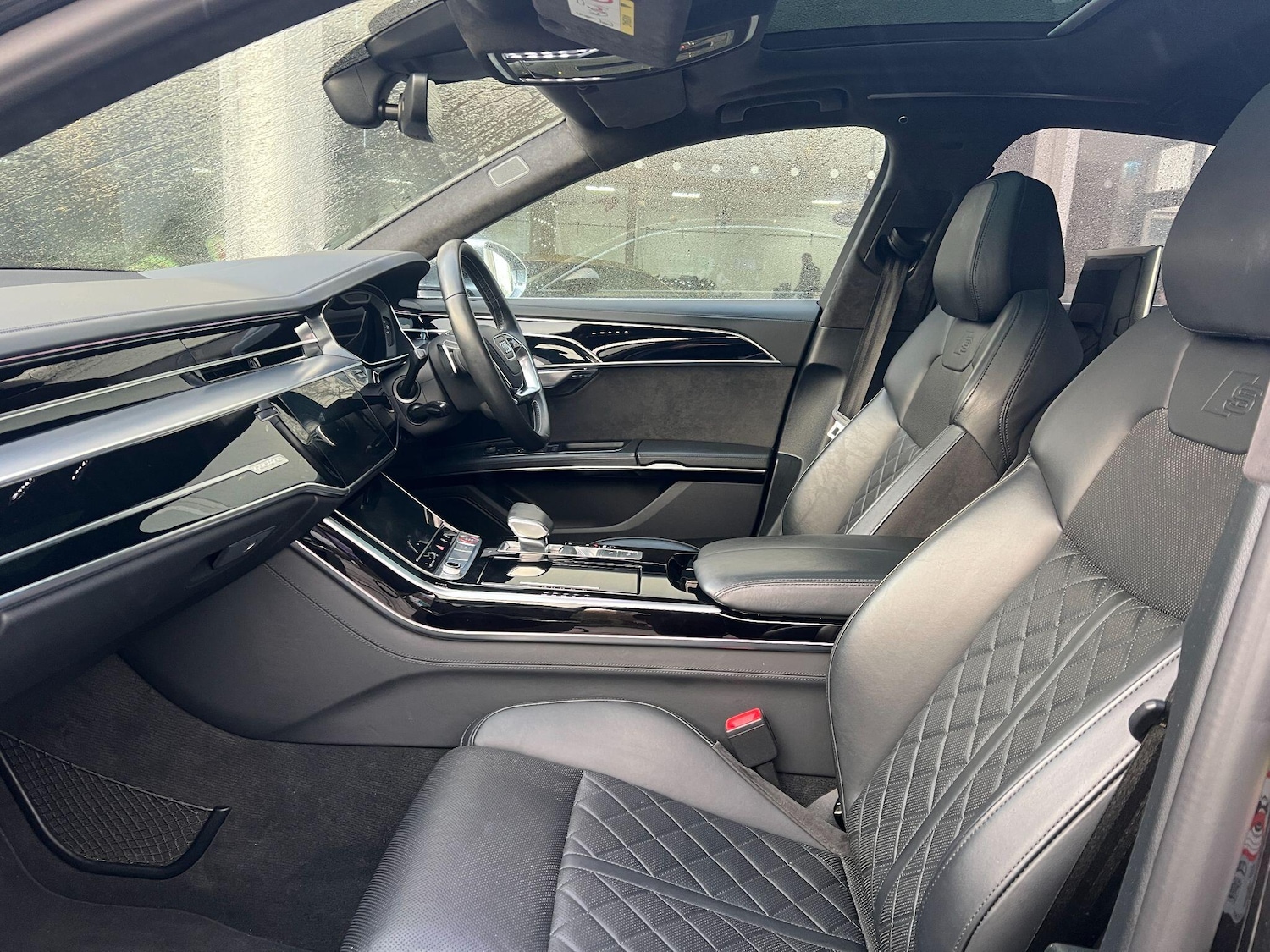 Used Audi S8 2020 for sale - 76832252: Photo 13