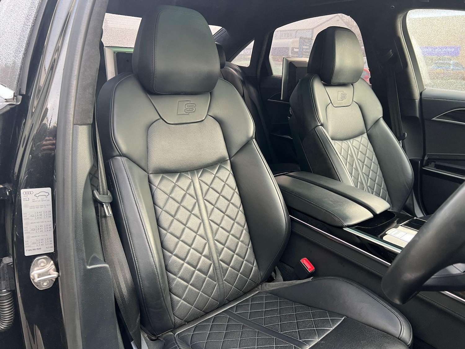 Used Audi S8 2020 for sale - 76832252: Photo 14