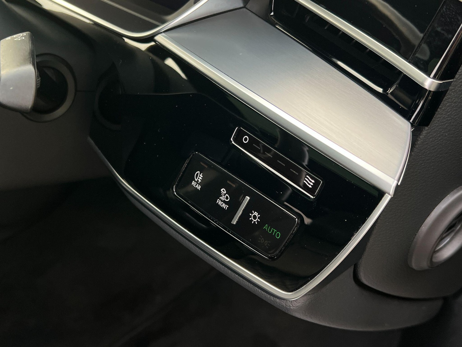 Used Audi S8 2020 for sale - 76832252: Photo 51