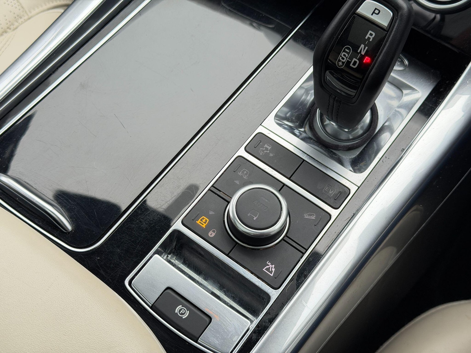 Used Land Rover Range Rover Sport 2020 for sale - 76735229: Photo 33