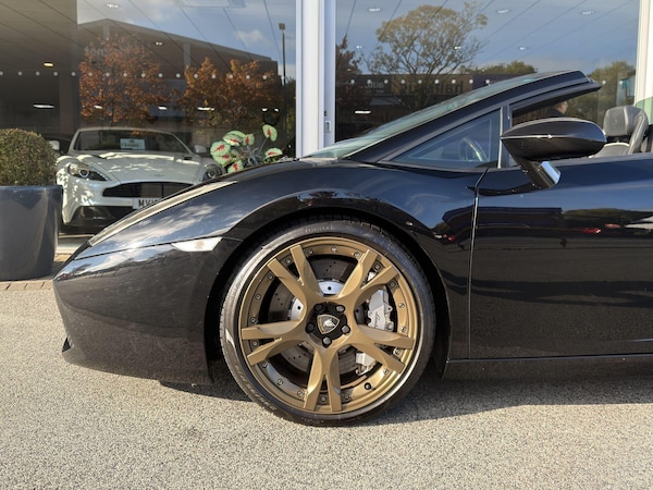 Used Lamborghini Gallardo 2007 for sale - 76238692: Photo 4