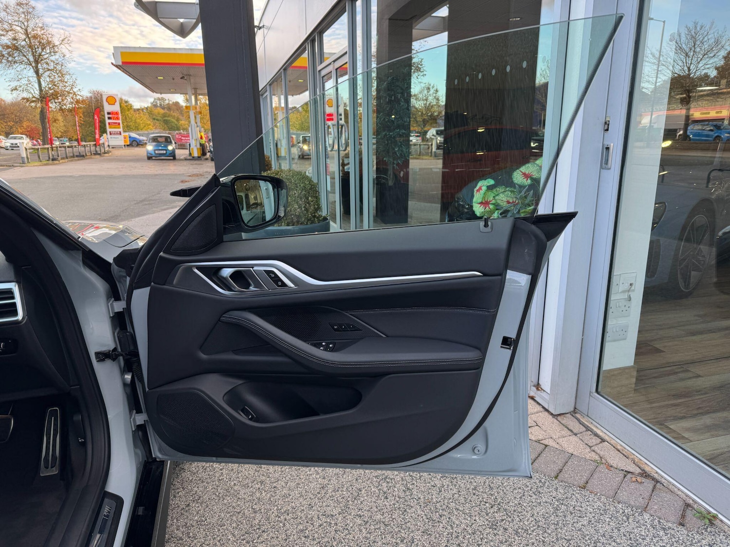 Used BMW i4 2025 for sale - 76388783: Photo 25