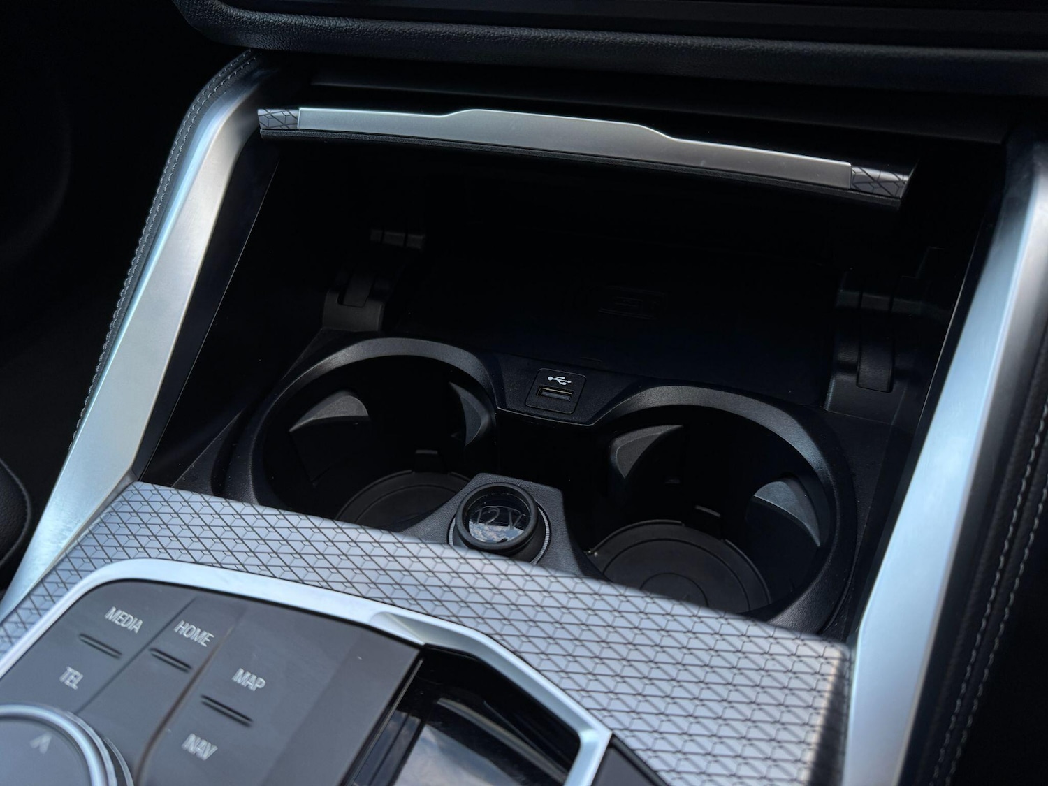 Used BMW i4 2025 for sale - 76388783: Photo 54