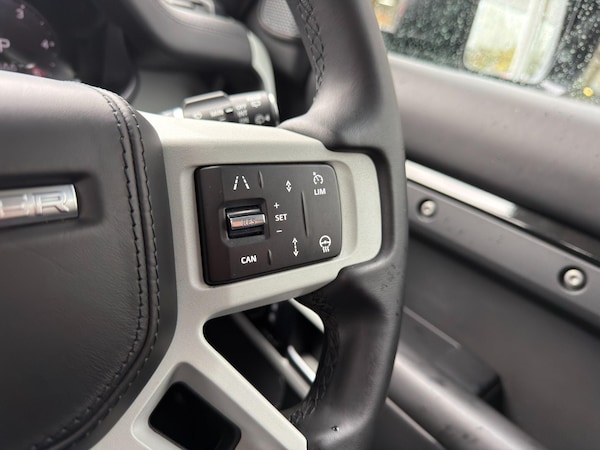 Used Land Rover Defender 90 2023 for sale - 76158767: Photo 27