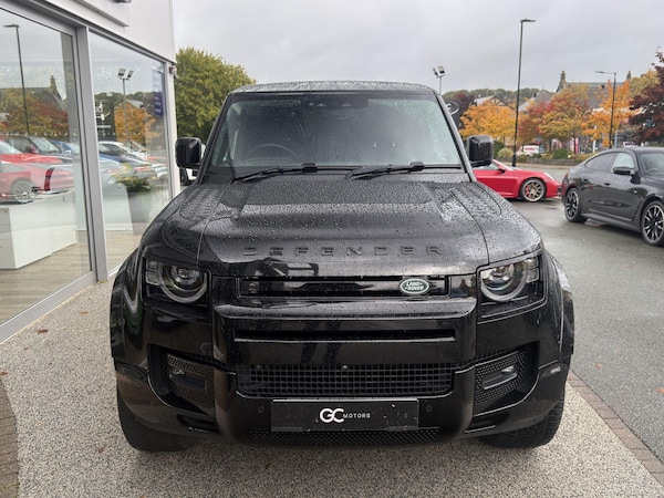 Used Land Rover Defender 90 2023 for sale - 76158767: Photo 3