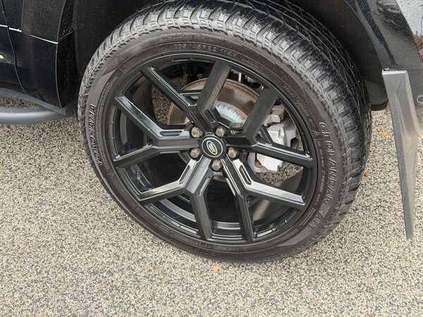 Used Land Rover Defender 90 2023 for sale - 76158767: Photo 54