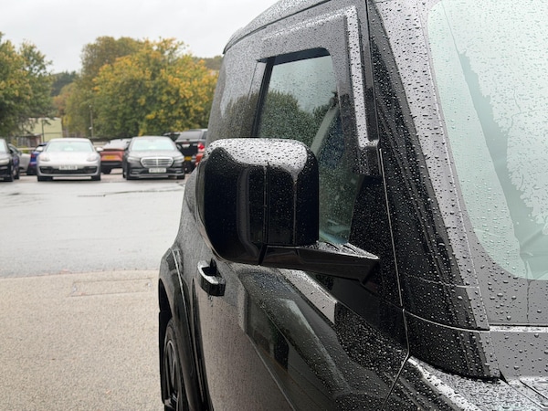 Used Land Rover Defender 90 2023 for sale - 76158767: Photo 60