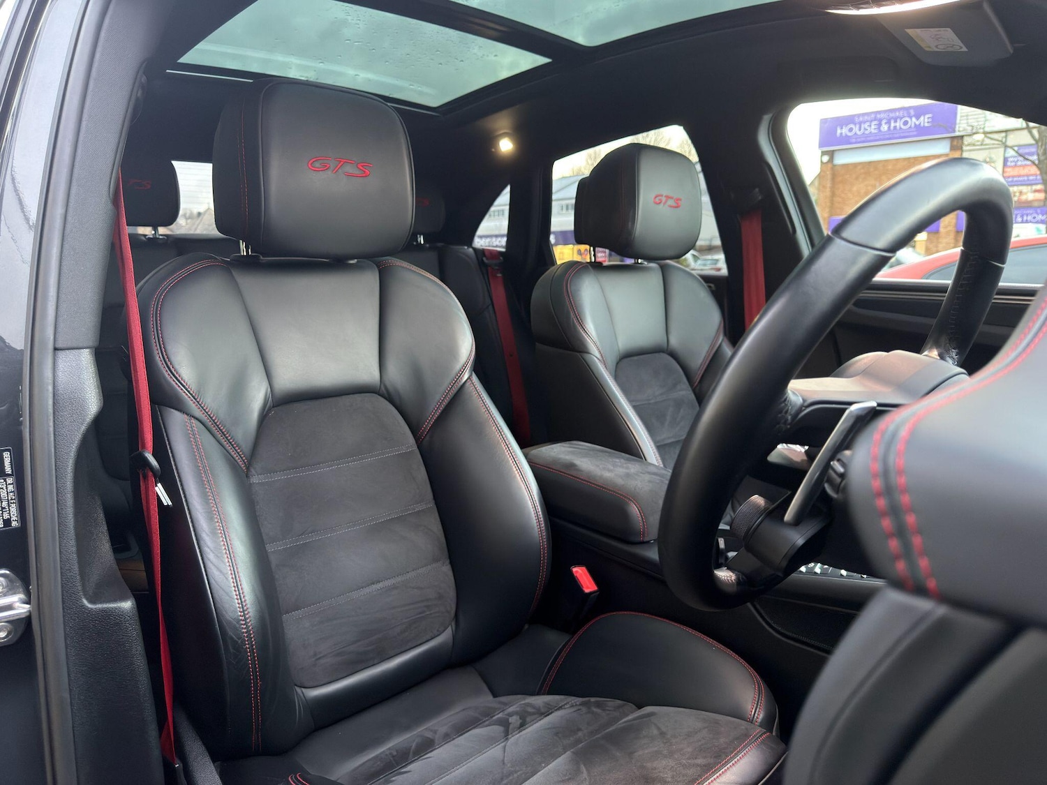 Used Porsche Macan for sale - 77016788: Photo 15