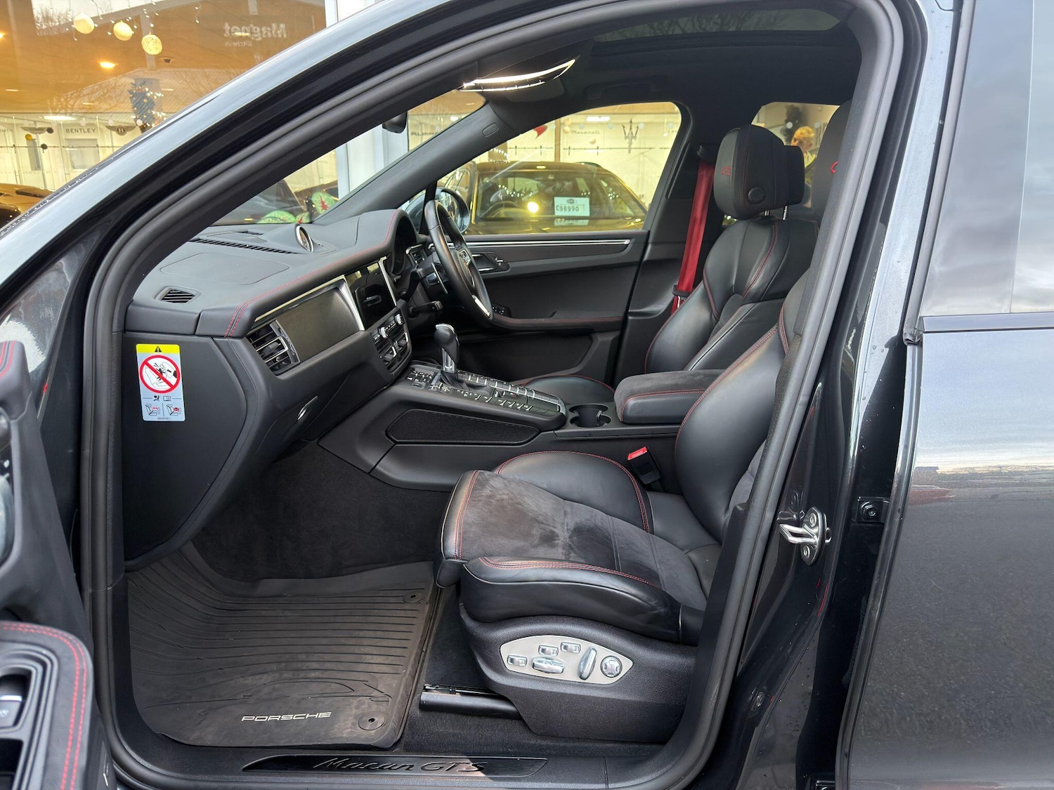 Used Porsche Macan for sale - 77016788: Photo 17